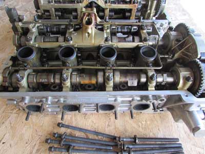 BMW 4.8L V8 N62N Engine Cylinder Heads for Rebuild or Parts (Left & Right Set) 11121557019 550i 650i 750i8